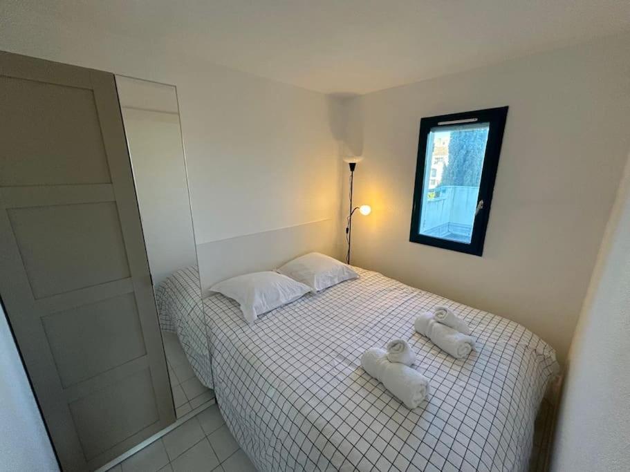 Domaine D'azur - Renovated 1br With Terrace Pool & Garage Apartment