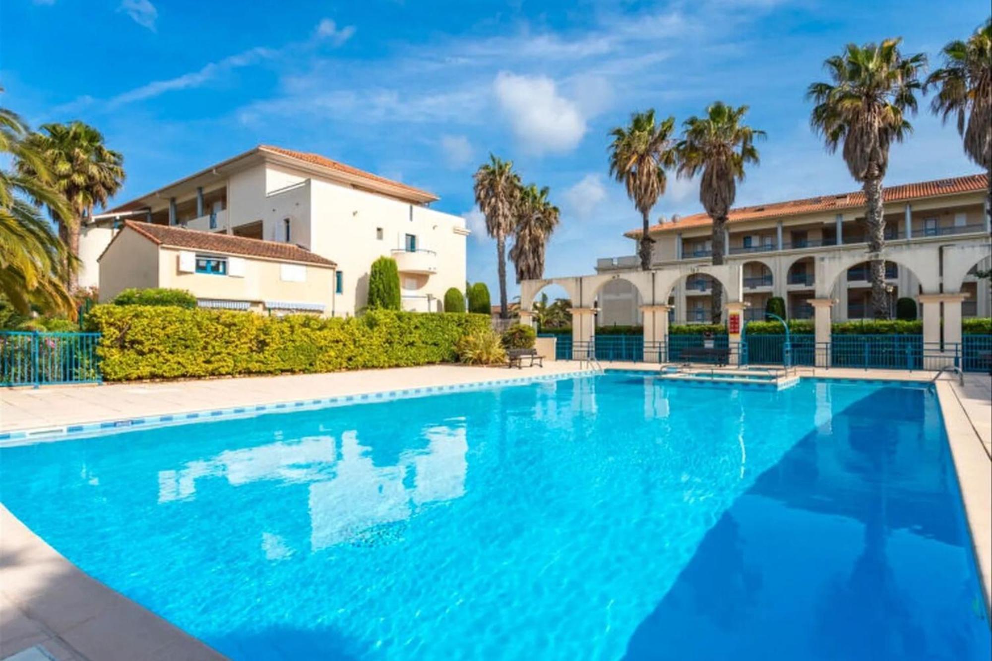 Domaine D'azur - Renovated 1br With Terrace Pool & Garage *